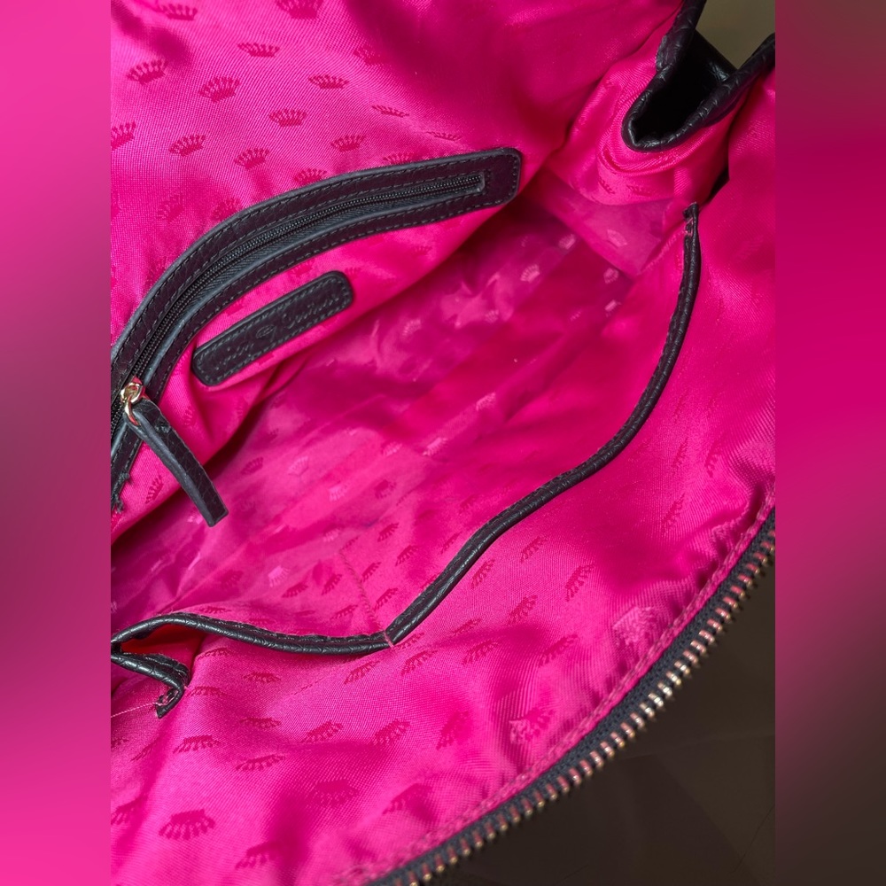 **Sold** Y2K Juicy Couture Black Leather Purse with Hot Pink Lining - Picture 14 of 15